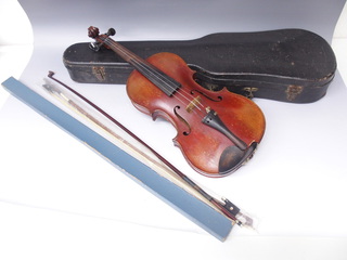 Antonius Stradiuarius Cremonenfis バイオリン Faciebat Anno 1713.jpg